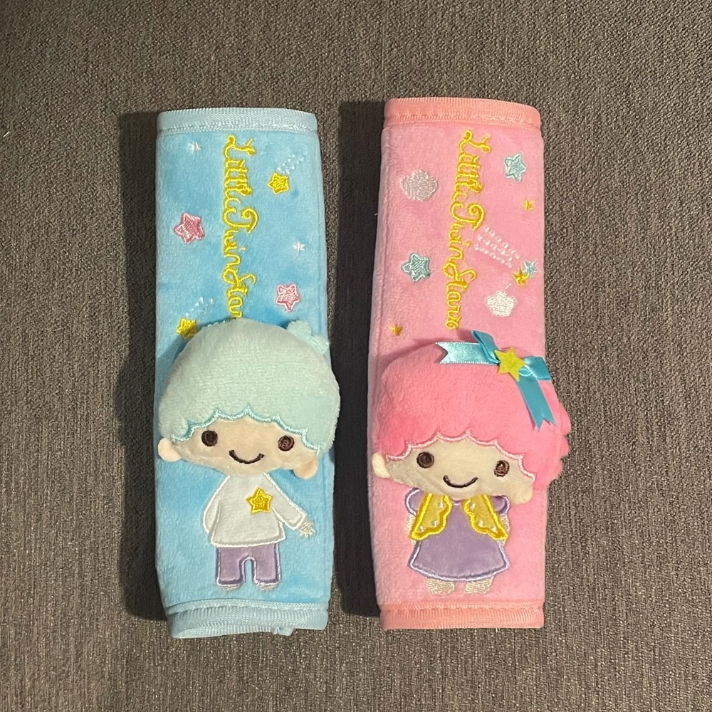 Little Twin Stars Seatbelt Covers Set